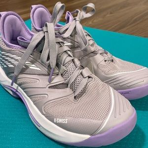 K Swiss Speedtrac size 8 court shoe worn once